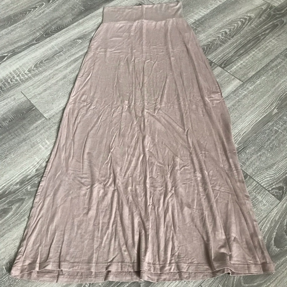 Maxi skirt